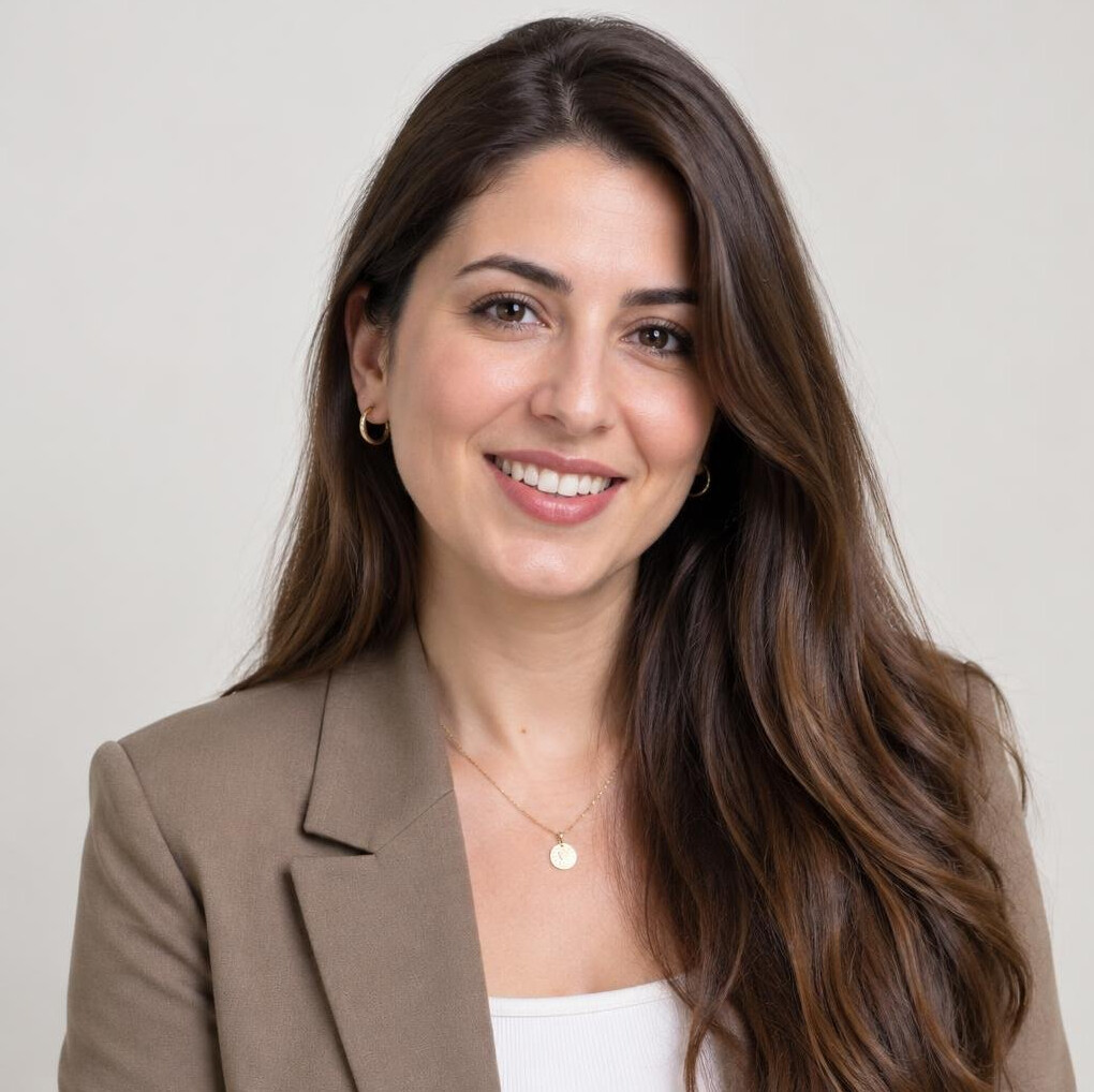 Portrait of a Turkish woman journalist smiling